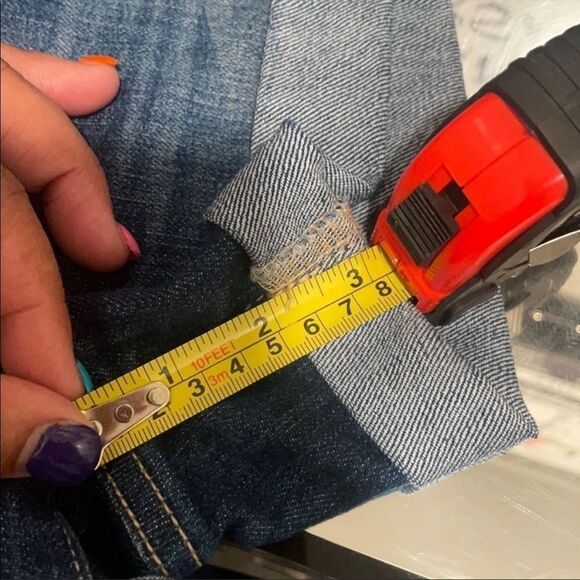 2 PAIRS LADIES 7 For All Mankind Denim Shorts - Picture 14 of 15